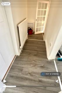 3 bedroom flat to rent, Dryburn Avenue, Glasgow, G52