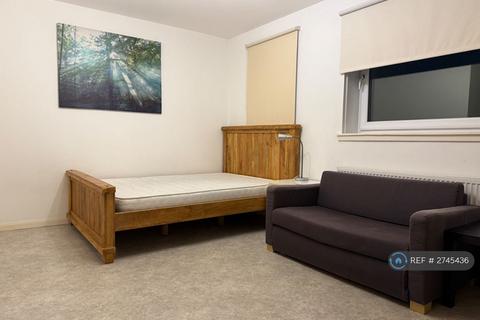 undefined, Linksfield Gardens, Aberdeen, AB24