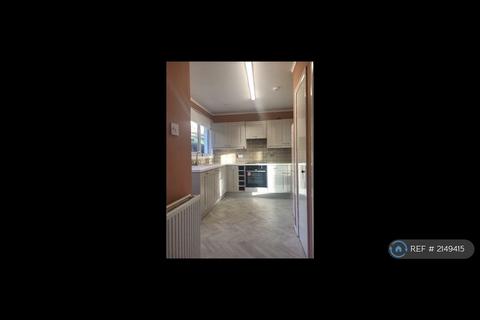 3 bedroom detached house to rent, North Campbell Road, Innellan, Dunoon, PA23