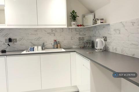 undefined, Valroy Close, Camberley, GU15