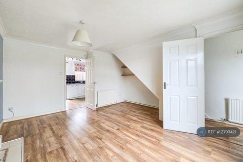 2 bedroom terraced house to rent, Cropton Grove, Nottingham, NG13