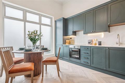 2 bedroom property for sale, Battersea Park Road, SW11