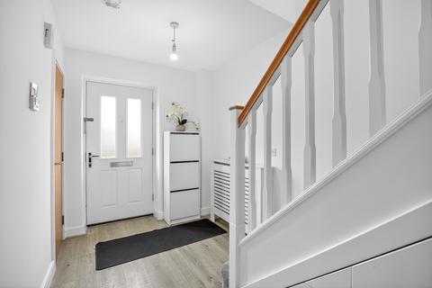 3 bedroom detached house for sale, Caber Walk, Bedford, MK40