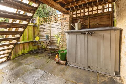 1 bedroom ground floor flat for sale, Trinity Road, London, N2