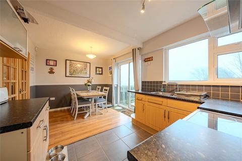 3 bedroom semi-detached house for sale, Summerbridge Crescent, Idle