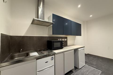 undefined, Lime Tree Way, Chineham, Basingstoke