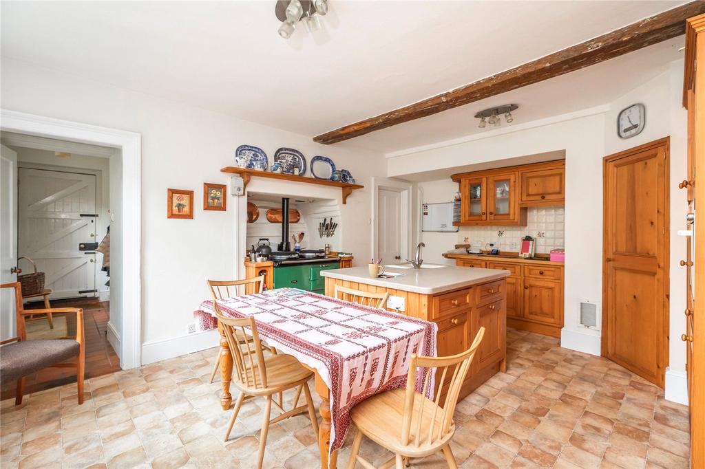 Kitchen/Breakfast