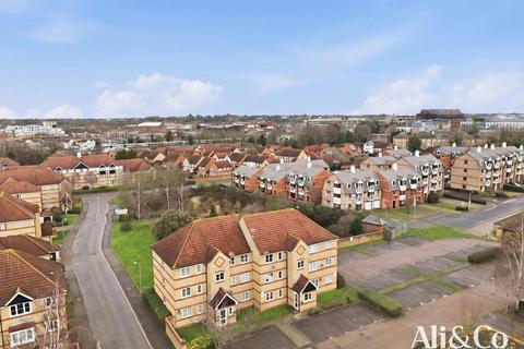 1 bedroom apartment for sale, Lewes Close, Grays