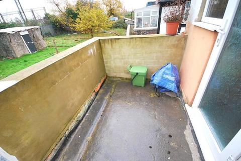1 bedroom maisonette for sale, HEATHER PARK DRIVE