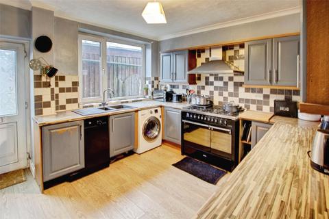 4 bedroom end of terrace house for sale, Railway Gardens, Stanley, County Durham, DH9