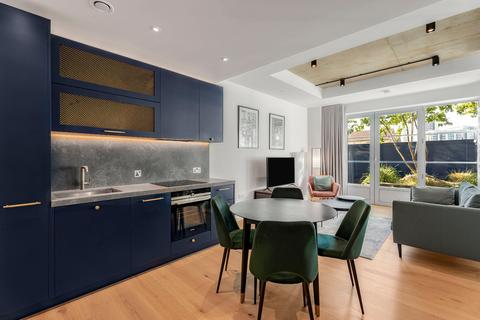 undefined, Goodluck Hope, Orchard Place, London, E14