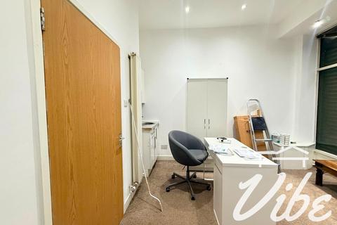 Retail property (high street) to rent, 508-508A Hornsey Rd London N19 3QW