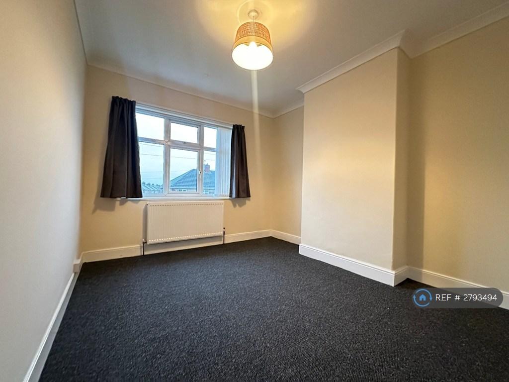 Front Large Bedroom