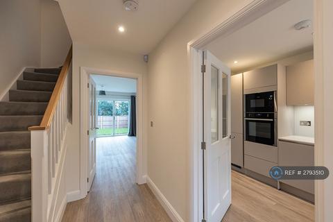 3 bedroom end of terrace house to rent, Melbourne Mews, Wheathampstead, St. Albans, AL4