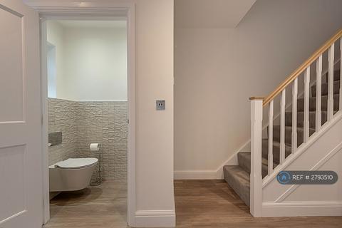 3 bedroom end of terrace house to rent, Melbourne Mews, Wheathampstead, St. Albans, AL4
