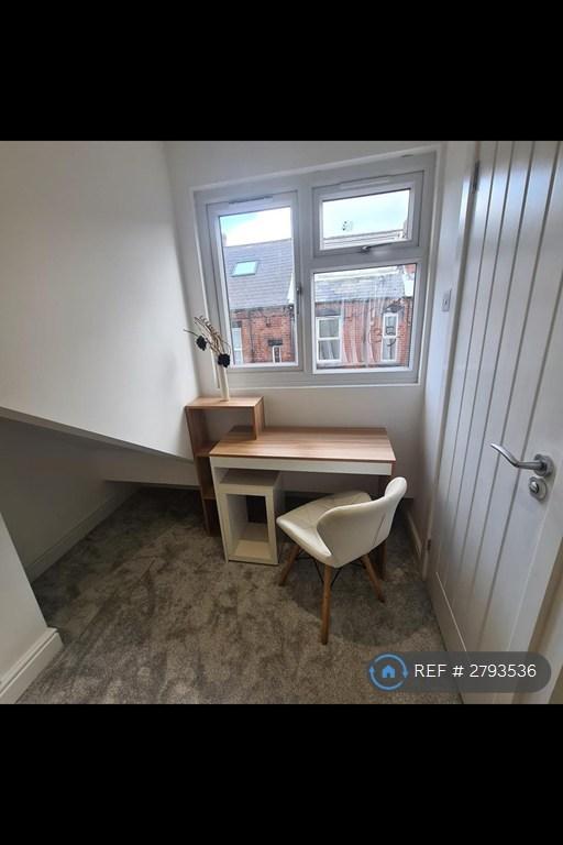 Ensuite Bedroom