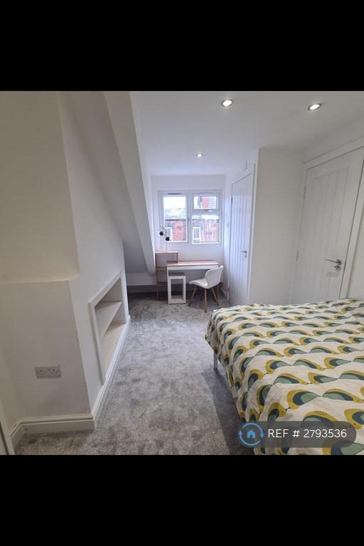 Ensuite Bedroom
