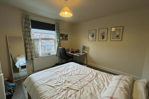 4 bedroom house to rent, Midland Avenue, Lenton NG7
