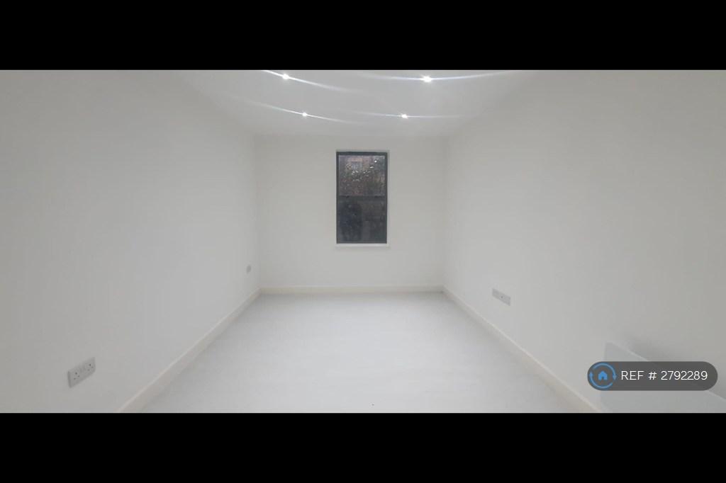 Modern One Bedroom Flat