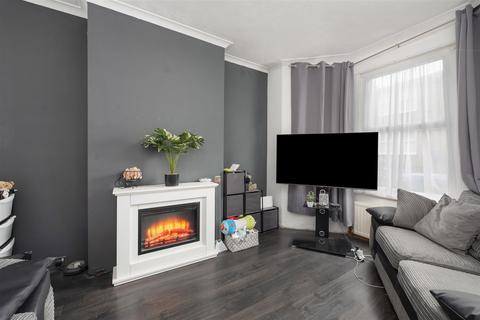 3 bedroom terraced house for sale, Belmont Road, Westgate-On-Sea