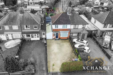 3 bedroom semi-detached house for sale, Nuneaton Road, Bedworth CV12