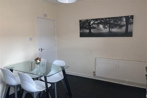 2 bedroom terraced house to rent, Hawthorne Grove, Beeston, NG9 2FG