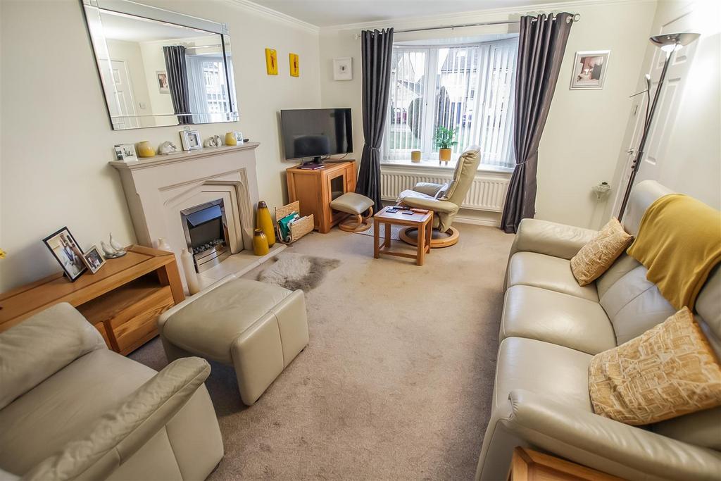 Living/Dining Room