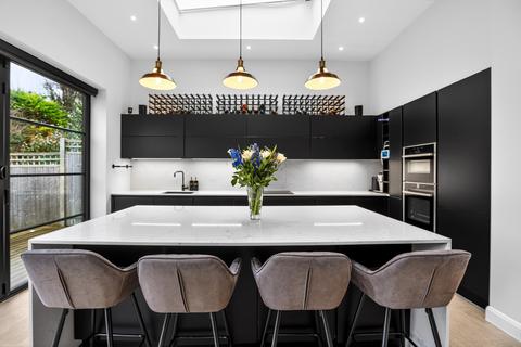 undefined, Croham Close, South Croydon, CR2