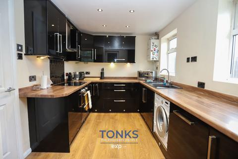 2 bedroom semi-detached house for sale, Druids Avenue, Rowley Regis B65