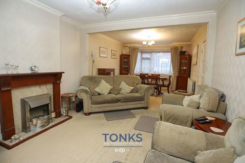 3 bedroom semi-detached house for sale, Briery Road, Halesowen B63