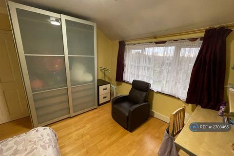 undefined, Oakleigh Court, Edgware, HA8