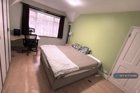 undefined, Oakleigh Court, Edgware, HA8