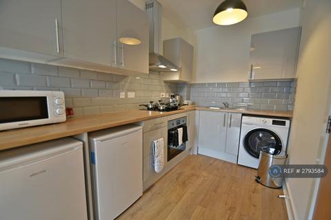 1 bedroom flat to rent, Deans Road, Salford, M3