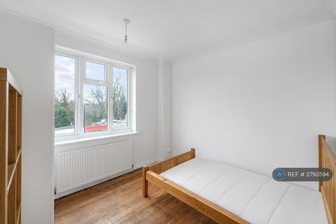 undefined, Streatleigh Court, London, SW16