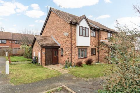 1 bedroom end of terrace house for sale, Kingsbridge Road, WALTON-ON-THAMES, KT12