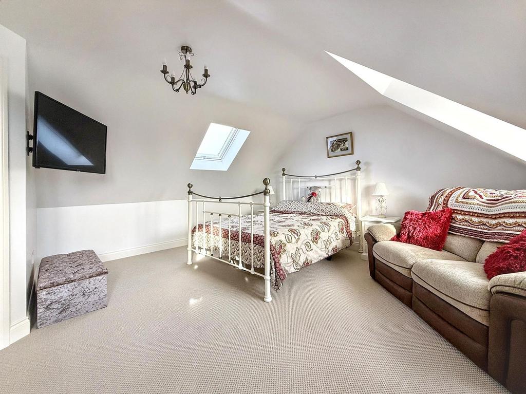 Bedroom 2 - First Floor