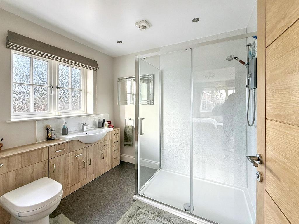 En Suite - Ground Floor