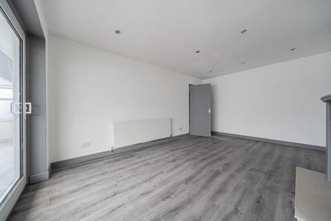 undefined, Windrush Road,  Swindon,  SN25