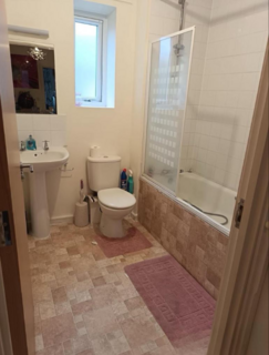 1 bedroom in a house share to rent, Morphou Road, London NW7