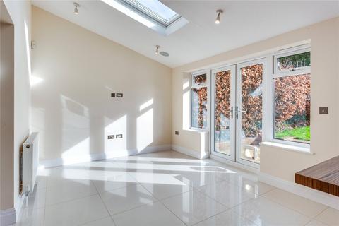 3 bedroom link detached house for sale, Fidlers Walk, Berkshire RG10