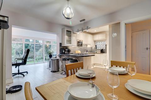 3 bedroom semi-detached house for sale, Barnfield Road, Harpenden, AL5