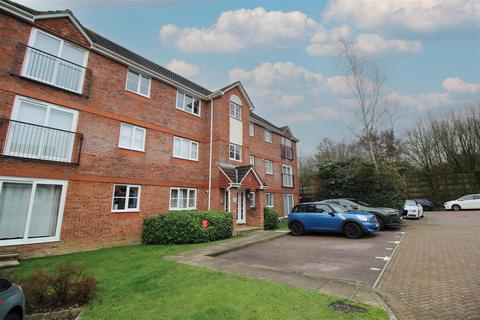 undefined, Dakin Close, Maidenbower, Crawley