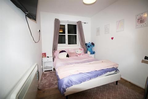 undefined, Dakin Close, Maidenbower, Crawley