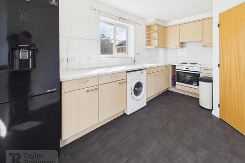 2 bedroom flat to rent, Dakin Close, Maidenbower, Crawley