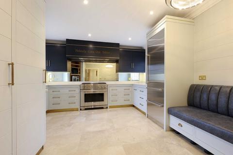 undefined, Station Road, Beaconsfield, Buckinghamshire, HP9