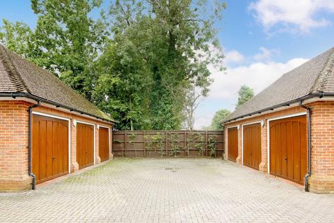 undefined, Station Road, Beaconsfield, Buckinghamshire, HP9