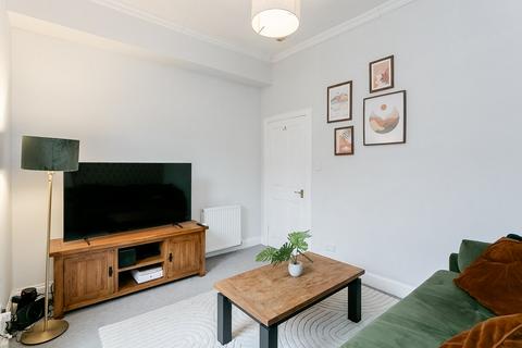 1 bedroom ground floor flat for sale, Myrtle Terrace, Shandon, Edinburgh, EH11