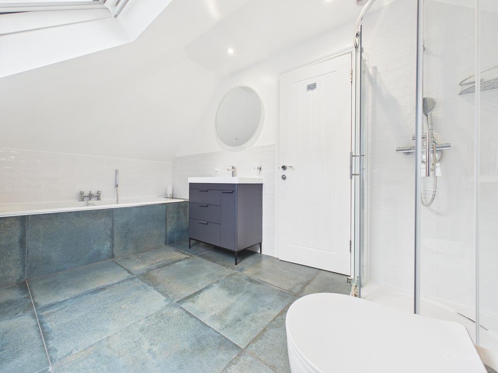 Top floor bathroom