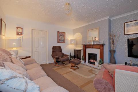 3 bedroom terraced house for sale, Devondale Ave, Blantyre