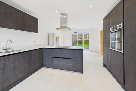 undefined, Easenby Close, Swanland